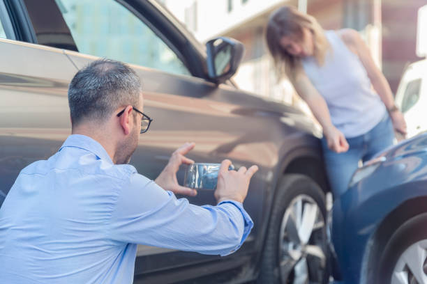 Professional Commercial Auto Insurance technician working in Boyes Hot Springs, CA